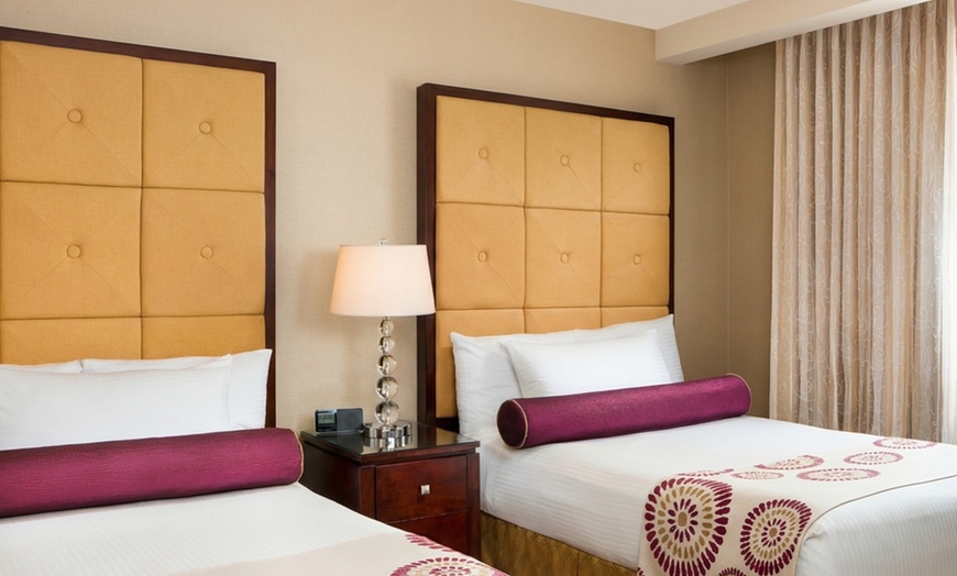 Image 5: Member-Only Deal: Millennium Hotel Knickerbocker Chicago