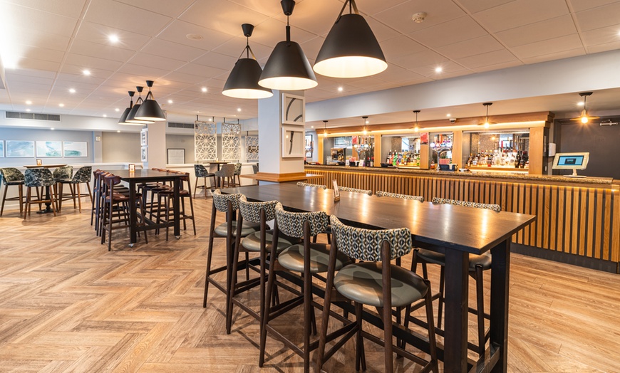 Image 4: Northamptonshire: Double or Superior Double Room with Breakfast & More