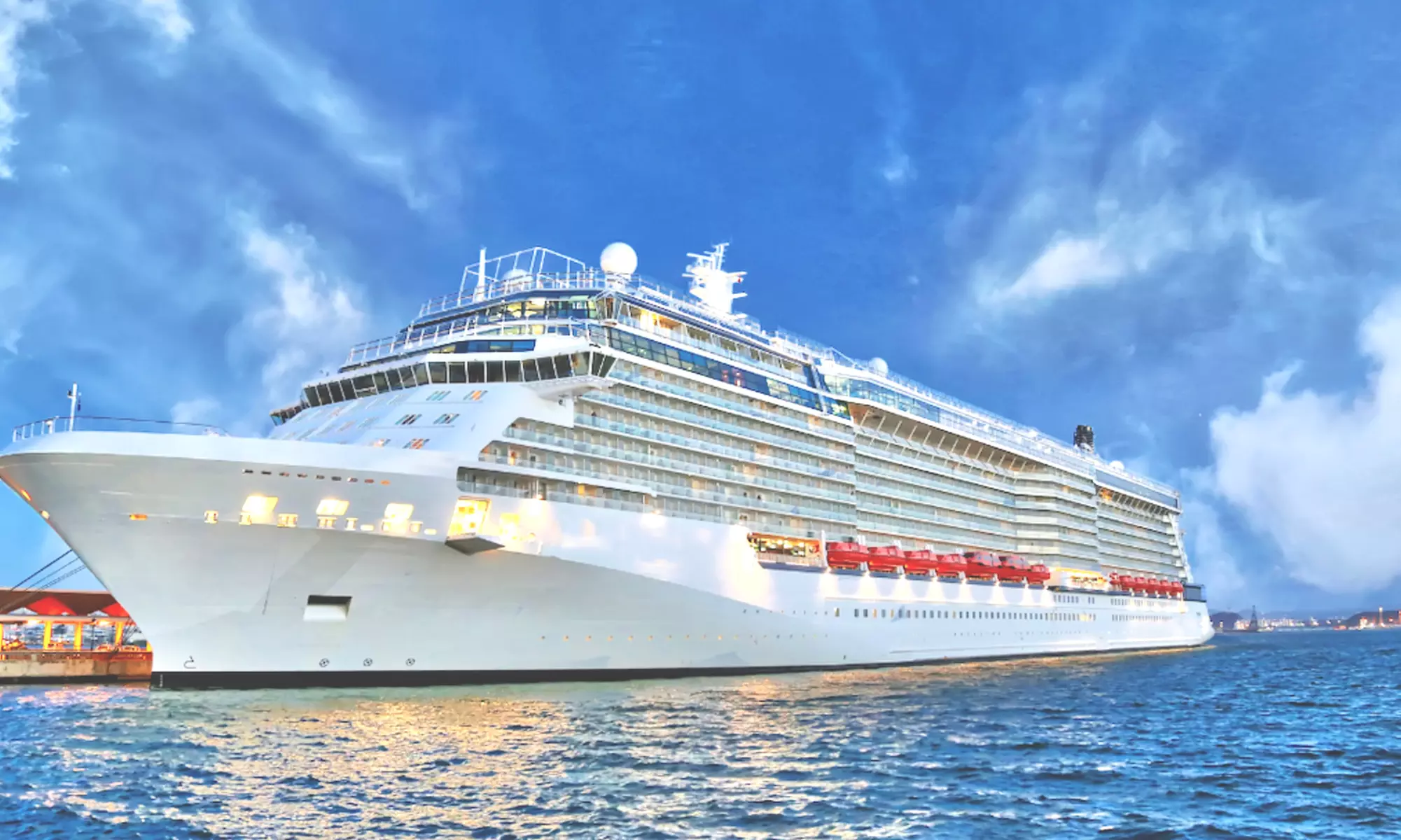 Miami Waterfront Adventure: 90-Minute Cityscape Tour