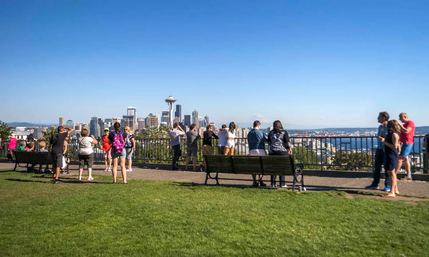 Discover Seattle's Highlights with a One-Day Tour