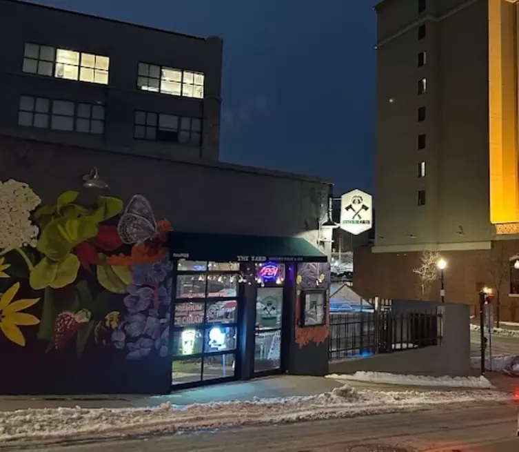 Axe Throwing & Bar Fun in Downtown Albany