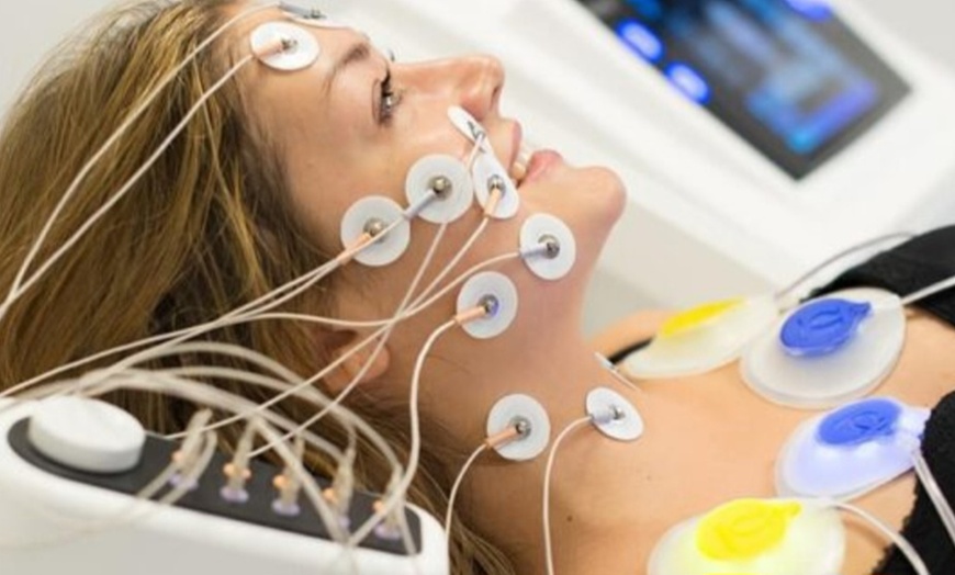 Image 2: Vet verliezen door vet bevriezen: 1 of 3 cryolipolysebehandelingen