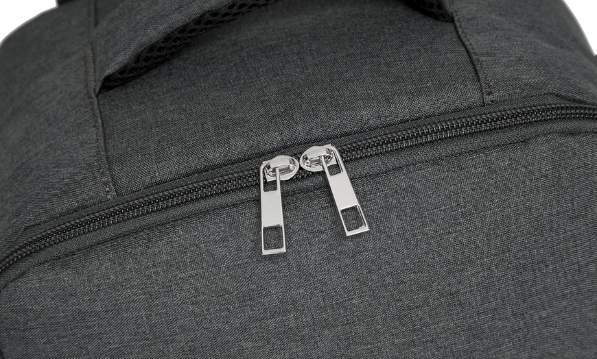 Image 13: Rugzak met 15 liter inhoud