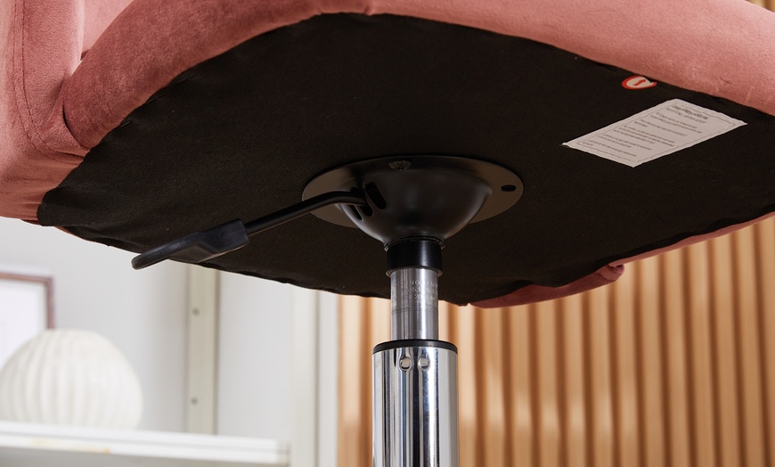 Image 14: Office Chair Collection