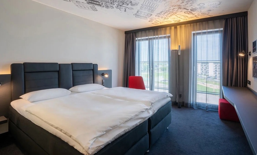 Image 8: Köln: 1-3 Nächte mit Frühstück & Michael Schumacher Collection