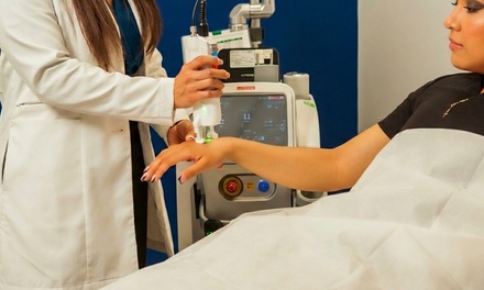 Six Luxury Laser Hair Removal Sessions for a Flawlessly Smooth Small Area - Salud Texas Clinic