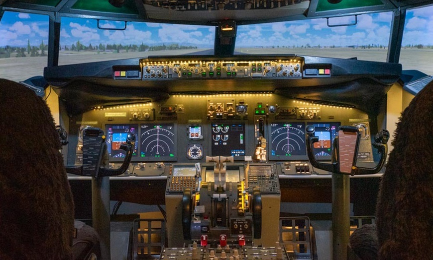 Image 11: 60 oder 120 Minuten Flugsimulator in der Boeing B737