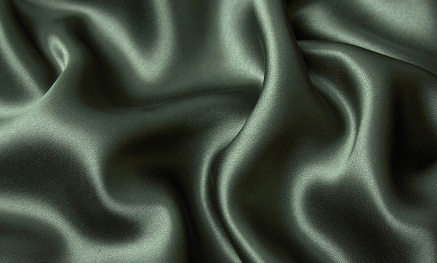 Image 40: Mulberry Silk Beauty Pillowcase Duo