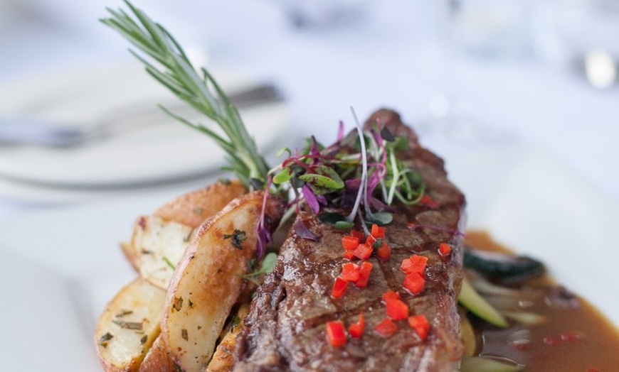 Image 9: Scenic Seattle Brunch, Dinner & City Skyline Cruises with Stunning Views 