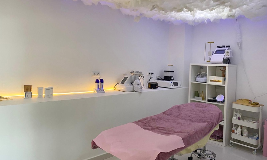 Image 4: Masajes a elección, con bebida en la sesión de 60 minutos