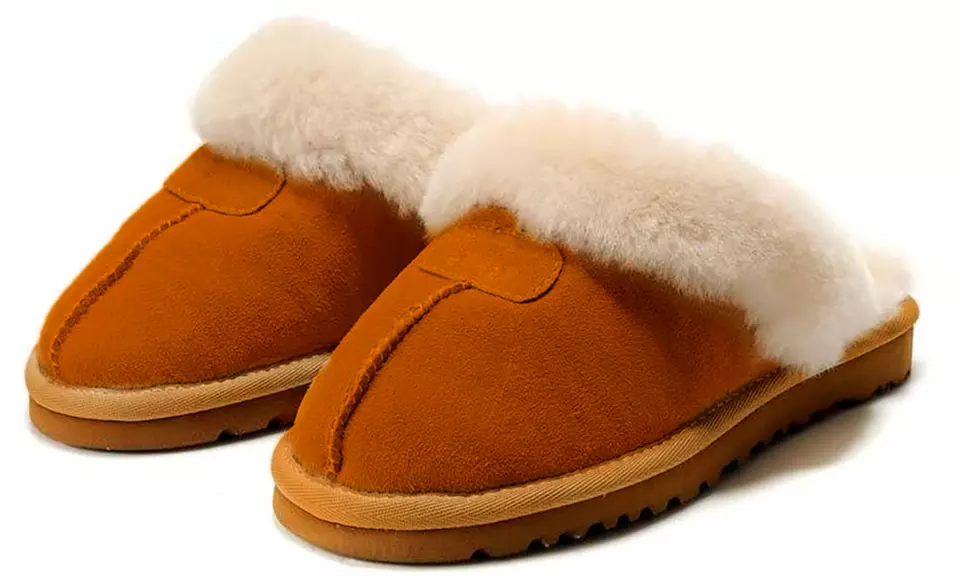 Chaussons en microfibre fourrés en laine pour femmes - Primary Image