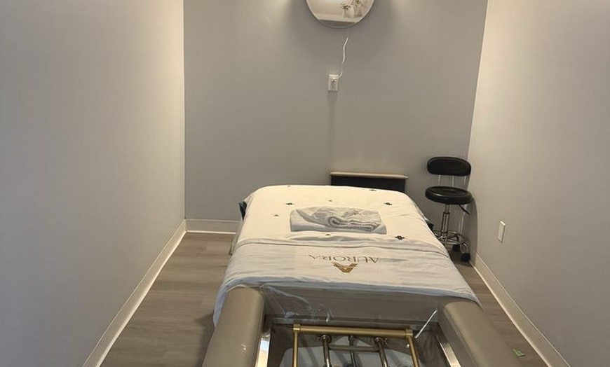 Image 8: VIP Head Spa w/Massage on Upper-Back & Scalp + Mini-Facial  for 1 or 2