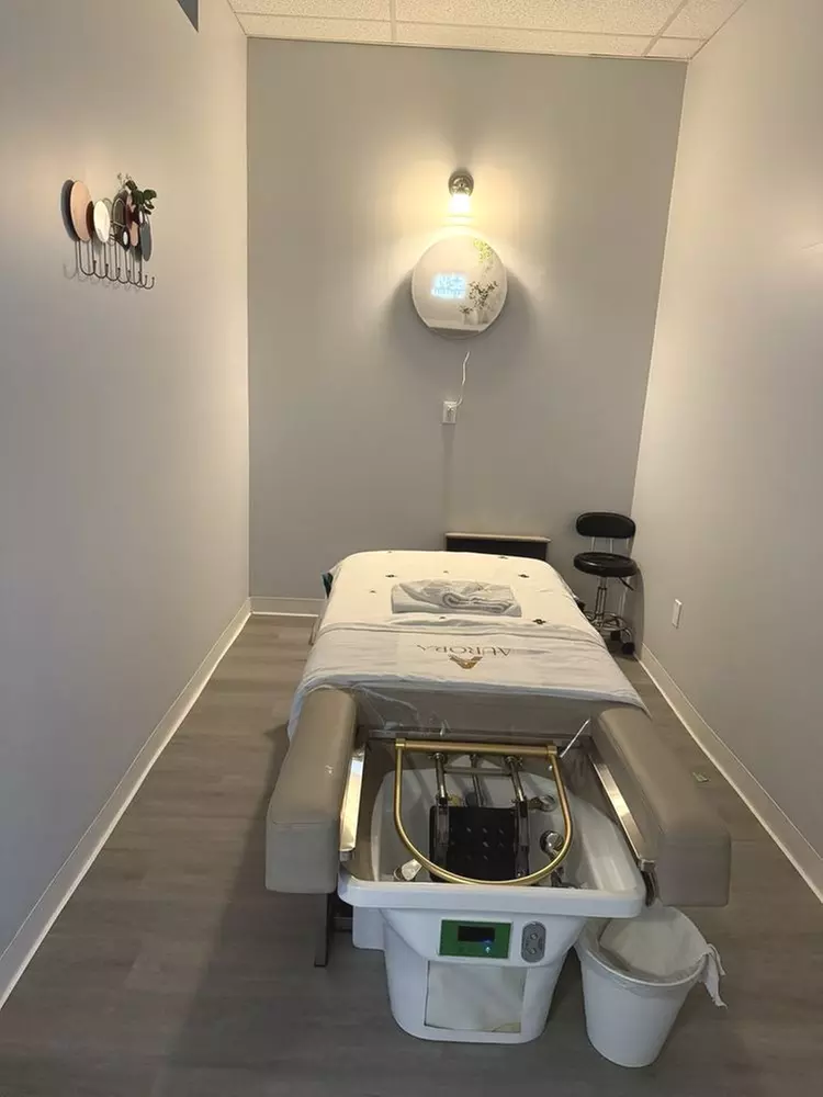 VIP Head Spa w/Massage on Upper-Back & Scalp + Mini-Facial  for 1 or 2