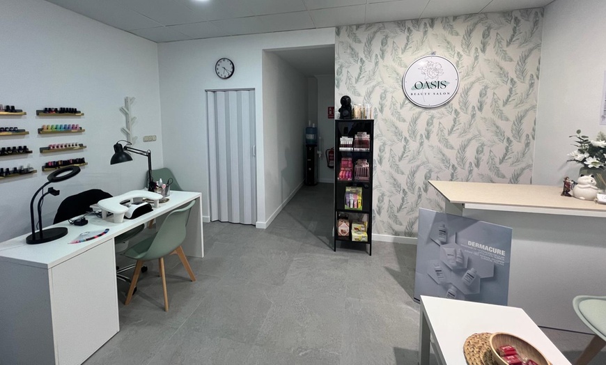 Image 2: Masajes reductores localizados o cuerpo entero con aparatología