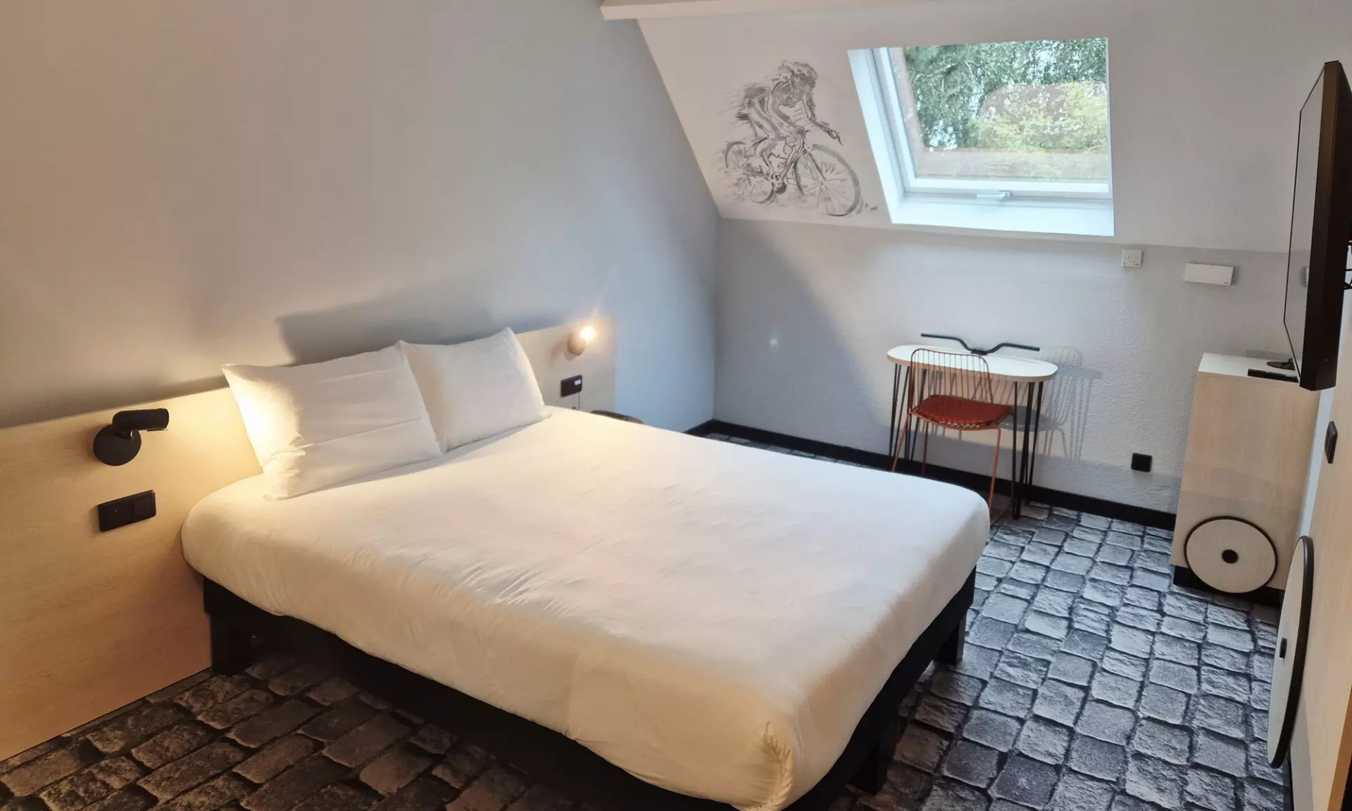 Villeneuve d'Ascq : séjour en chambre double avec petit-déjeuner