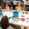 Image 3: Arte y vino, el combo perfecto: taller creativo de pintura con vino