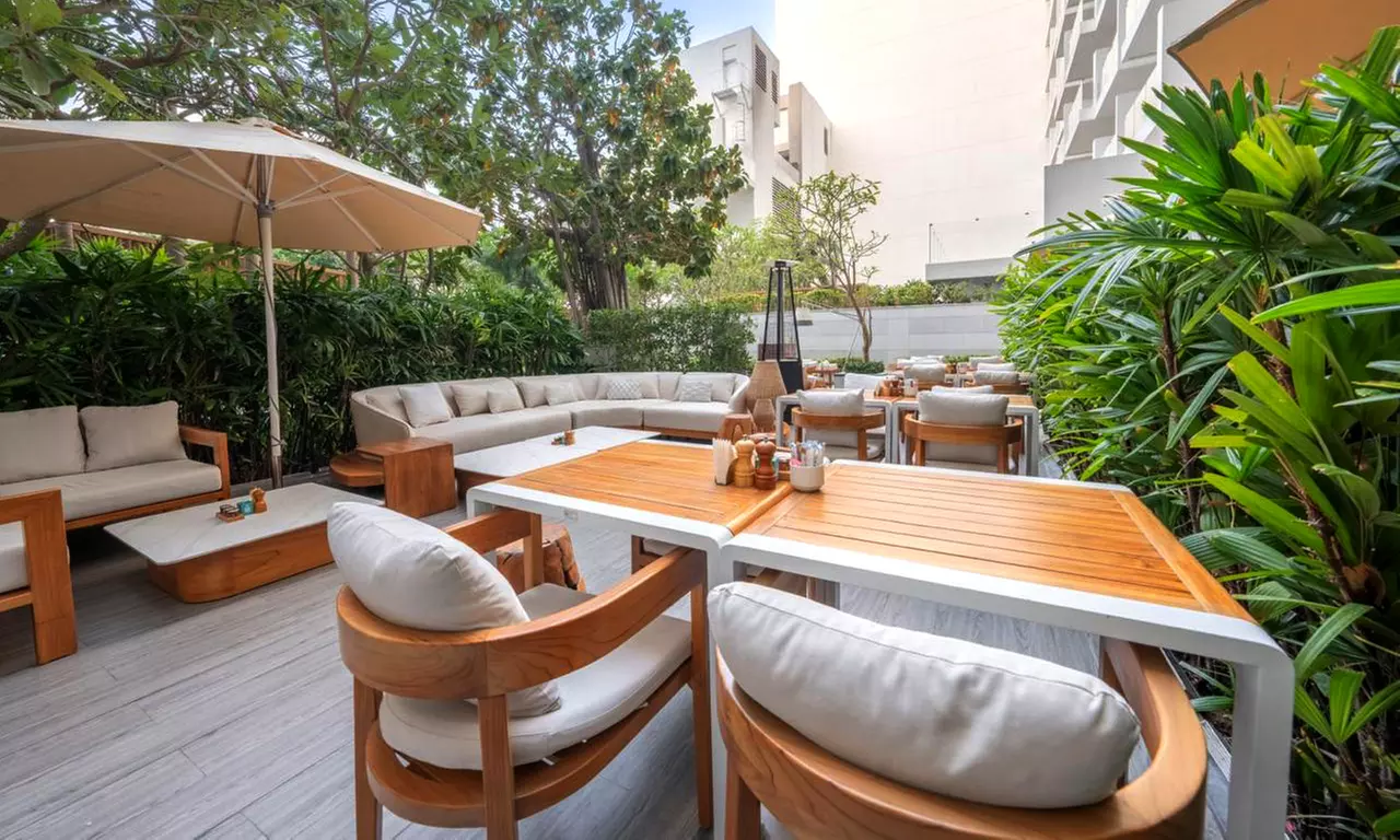 6 or 8 Kg Roasted Turkey w/ 9 Side Dishes, Baked Pecan or Pumpkin Pie & More @Five Palm Jumeirah (Up to 25% Off) - Image 4