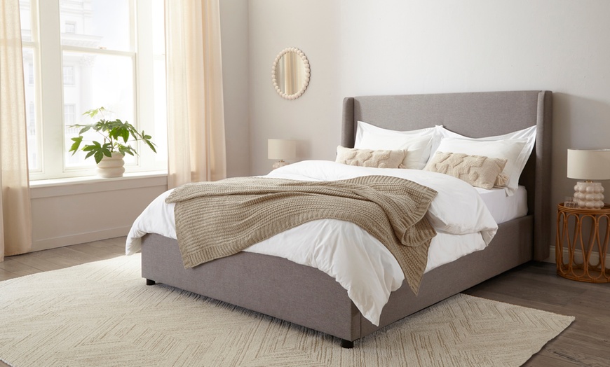 Image 6: DS Living Siena Winged Bed in Grey