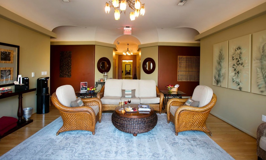 Image 16: Member-Only Deal: Sip, spa & stay - Temecula vineyards