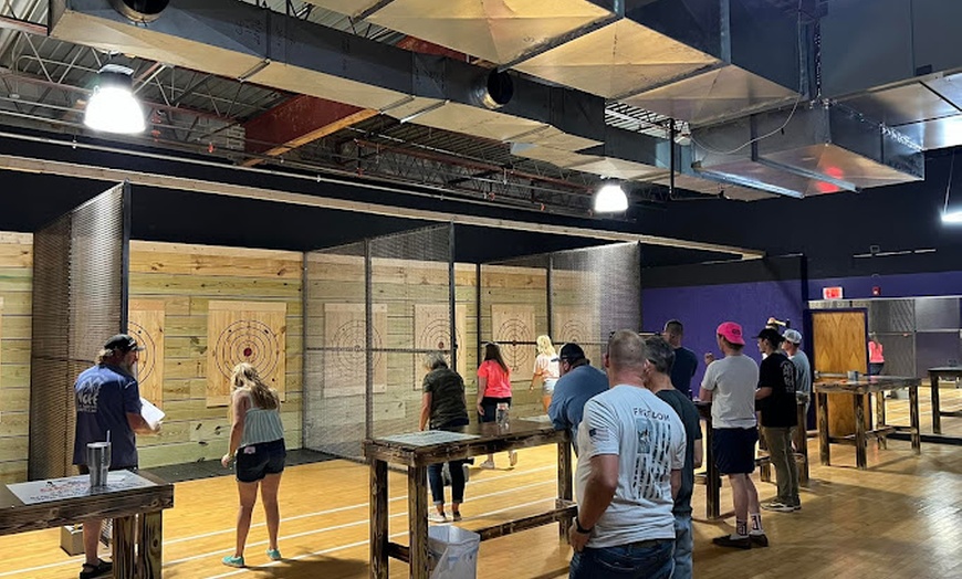 Image 2: Join the 1-Hour Axe Throwing Fun for One or Two, or Four