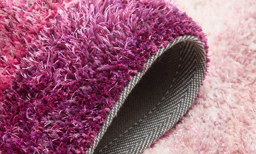 Image 70: DS Living Ultra Plush Rug 