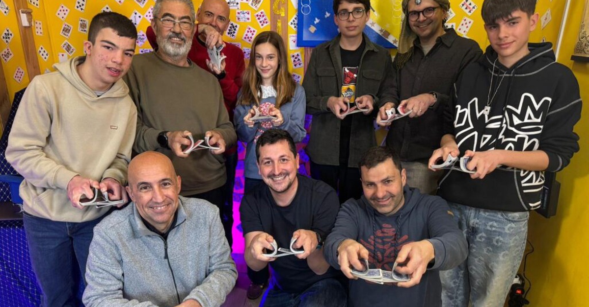 Taller de magia profesional y demostración en vivo para 1 o 2 personas en Madrid