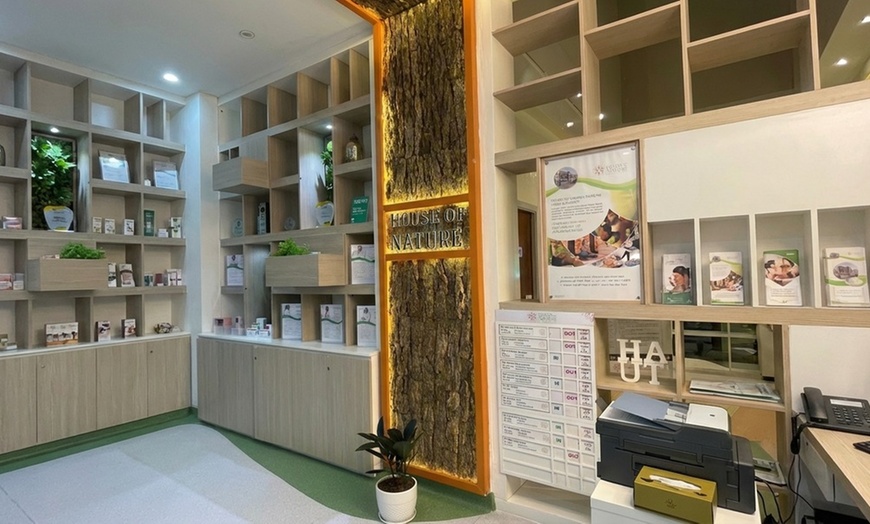 Image 7: Salt Room Yoga Experience: Wellness, Relaxation & Breathing Sessions