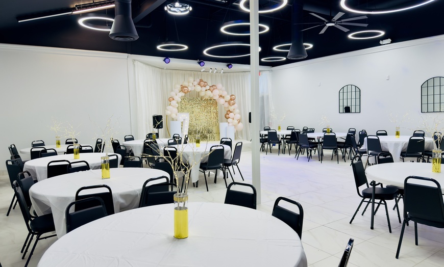 Image 1: Up to 28% Off on Children's Party / Event at Play And Party