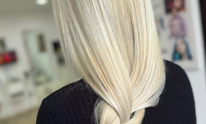 Image 6: Sesión de peluquería con lavado, corte y secado y opción a coloración