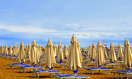 Igea Marina: camera doppia con colazione o mezza pensione per 2 persone presso l'Hotel Meeting