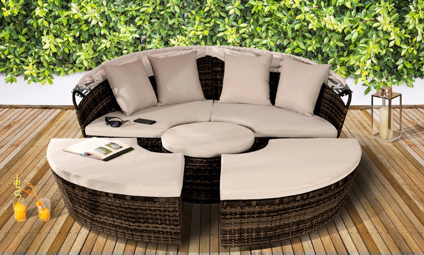 Image 2: Sun Island Rattan-Effect Daybed