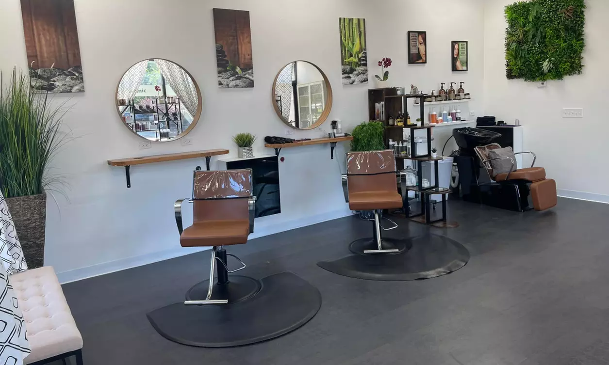 Haircuts, Blow-Dry & Styling w/w/o Deep Conditioning and Highlights