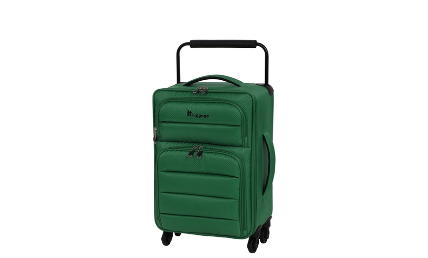 Image 18: It Luggage Lightweight Trolley