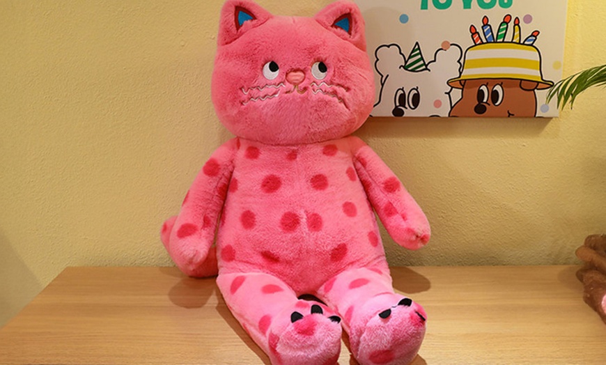 Image 8: Kawaii Spotted Cat Plush Toy