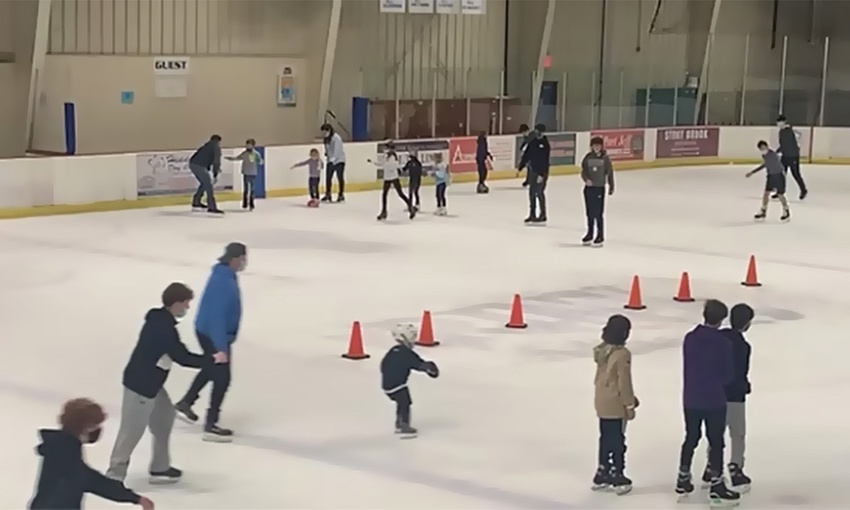 Public Ice Skating Admission with Skate Rentals for 1-6 People
