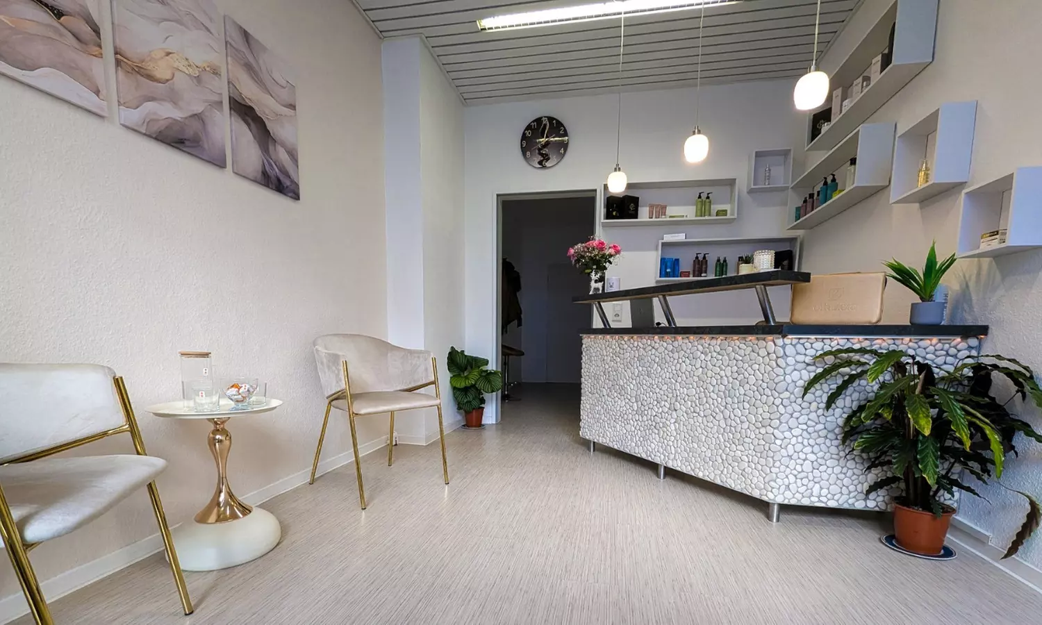 20 oder 45 Min. Aromatherapie-Teilkörpermassage für 1 Person