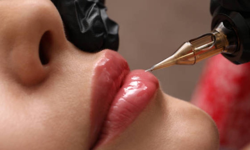 Image 5: Enhance Your Look: Semi-Permanent Eyebrow, Lips or Eyeliner Makeup 