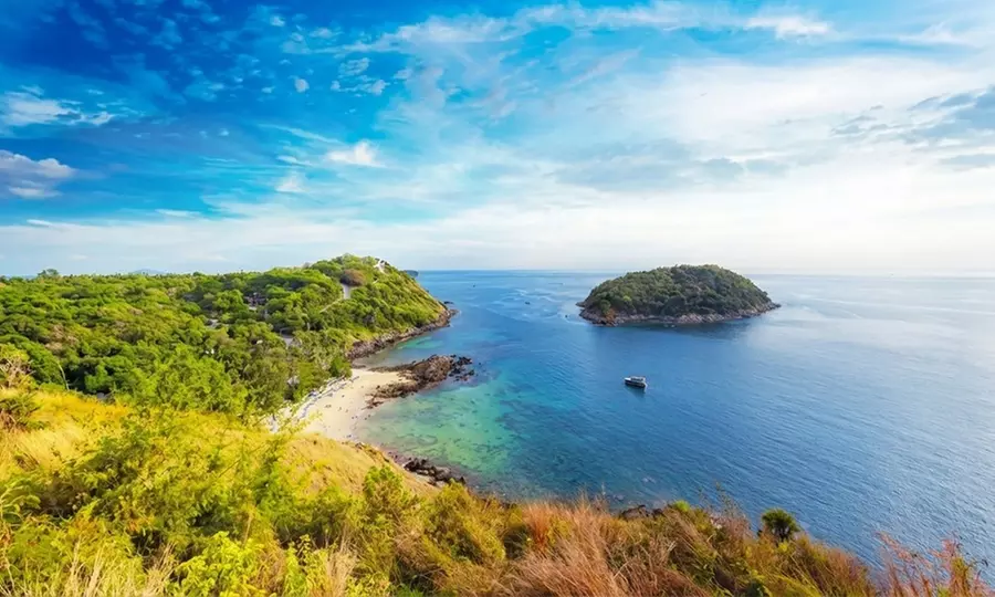 ✈ 10-Day Bangkok, Chiang Mai & Phuket Vacation with Air