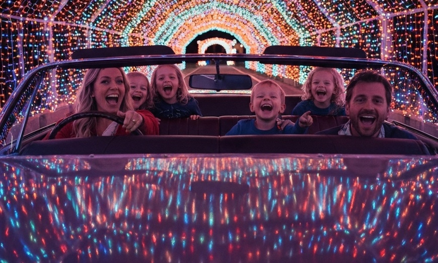 Image 1: Holiday Spectacular Merry Lights Show ft. 1 Million Dazzling Lights