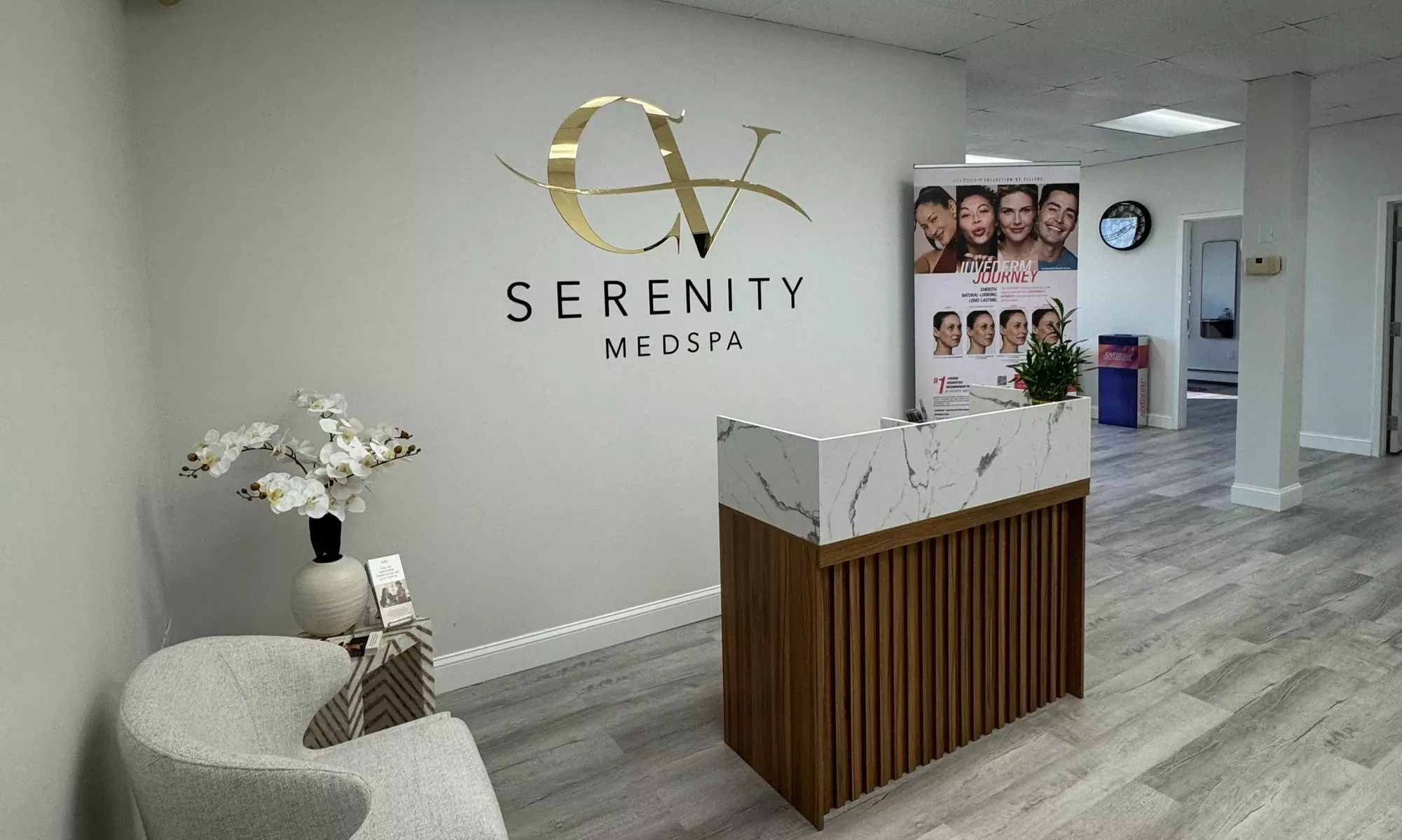 Achieve a Radiant Smile with Professional Teeth Whitening Sessions