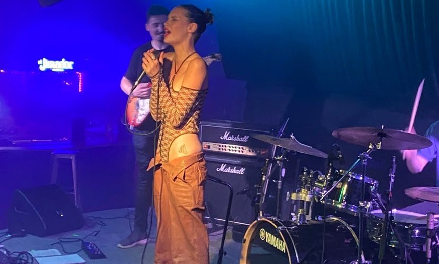 Image 1: Bottomless Sunday Roast with Cabaret and/or Live Music: For 1, 2, or 4