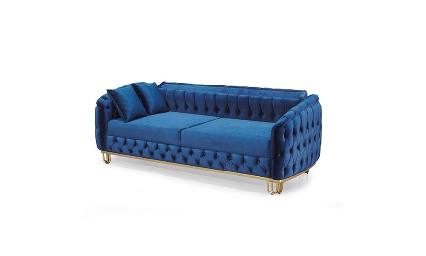 Image 4: Chesterfield & Kingston 3+2 Sofa Sets