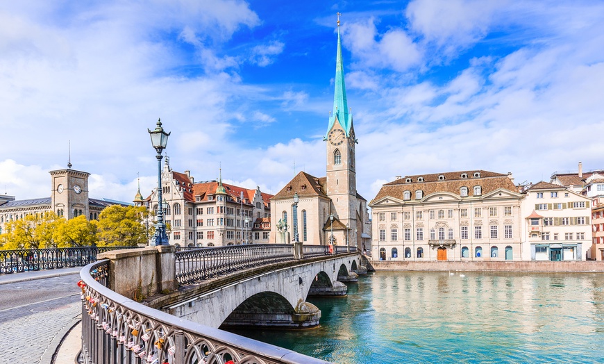 Image 5: ✈ 8-Day Glacier Express to Venice Trip