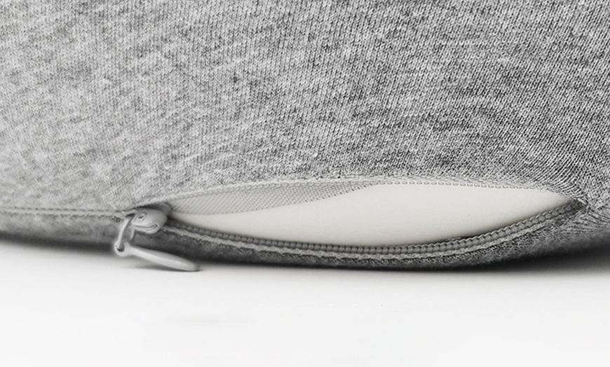 Image 3: Memory Foam Neck-Support Travel Pillow