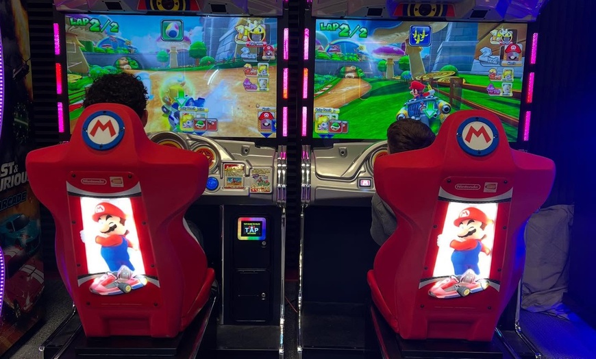 Image 3: Dive into Fun with 280 or 575 Arcade Credits