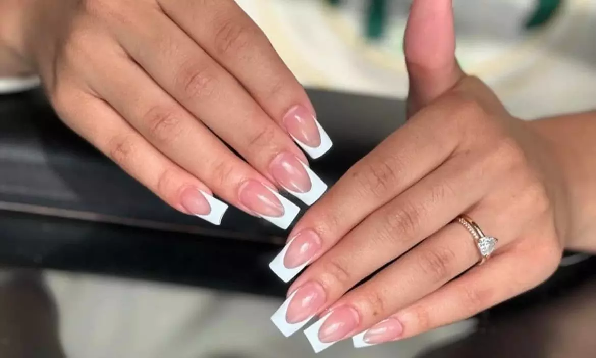 Experience a Relaxing Mani-Pedi Session