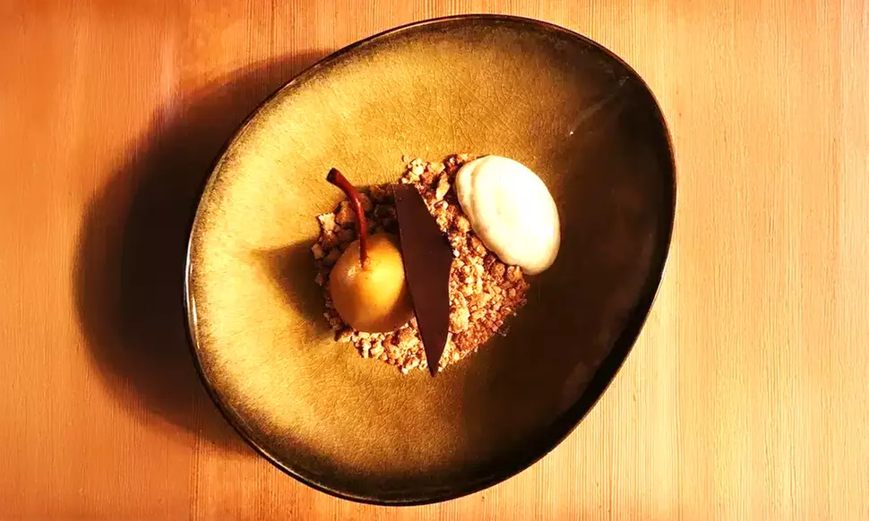 Menu "dégustation" en 5 temps pour 2 pers. à La Table d’Estrées à Paris (28% de remise) - Primary Image