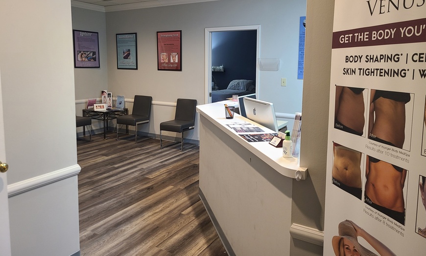 Image 2: Up to 65% Off on Body Wrap at Allure Day Spa