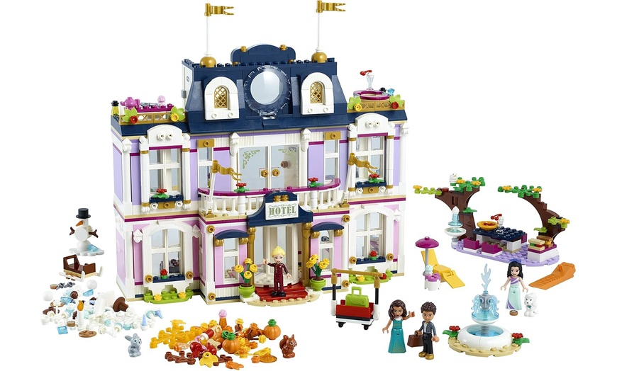 Image 3: LEGO Friends Heartlake City Grand Hotel Dollhouse
