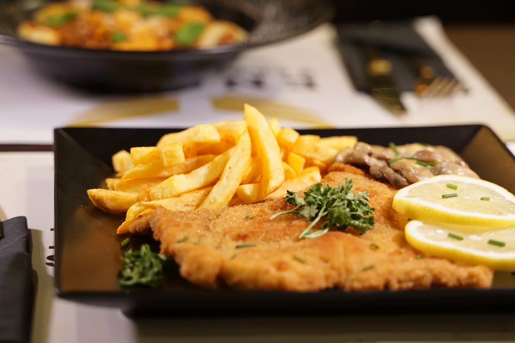 Schnitzel nach Wahl inkl. Beilagensalat für 1 bis 4 Personen